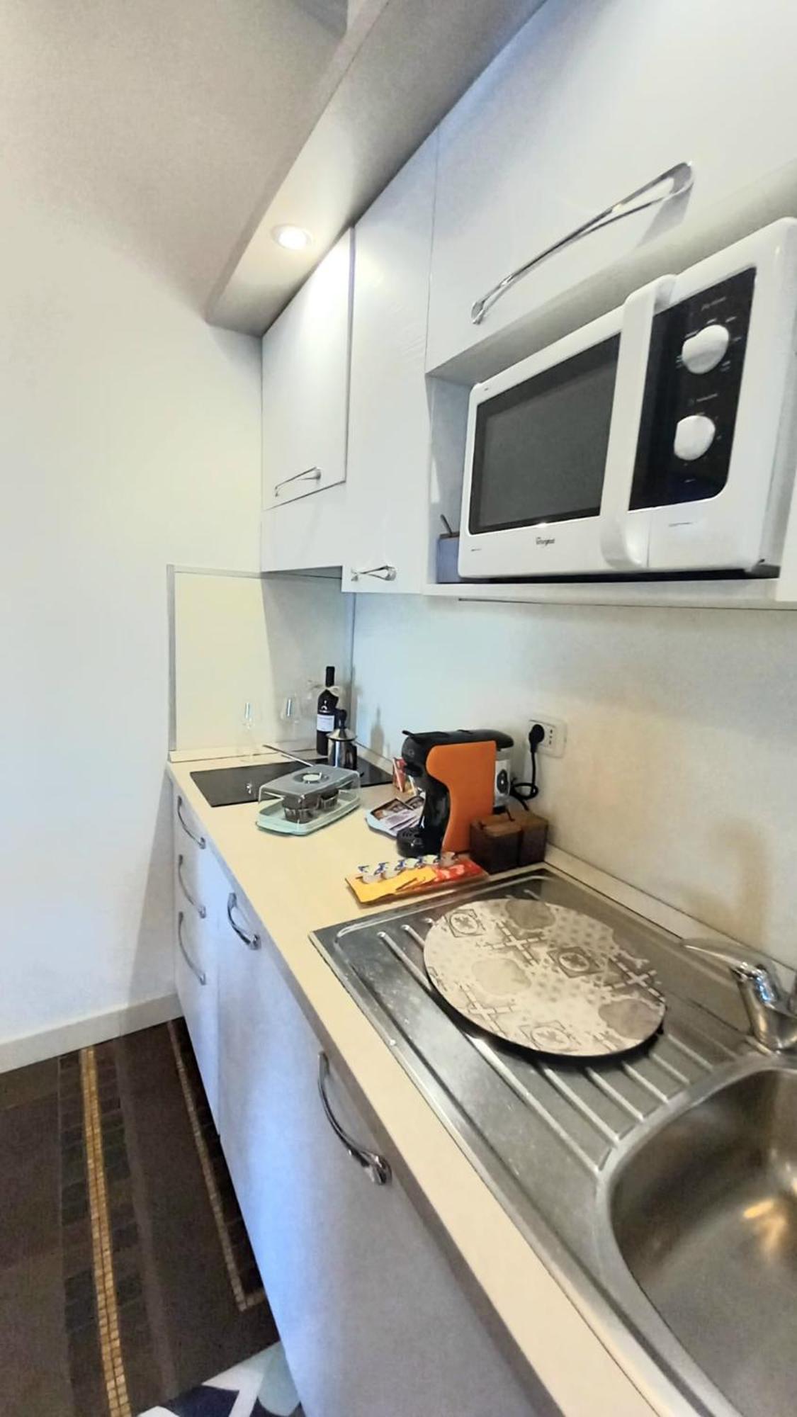 Regina Del Porto Apartment Brindisi Bagian luar foto